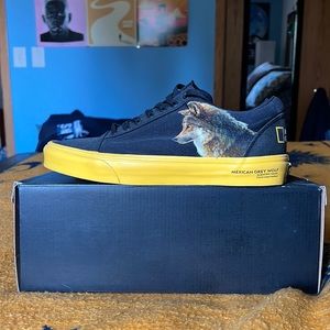 National Geographic Vans